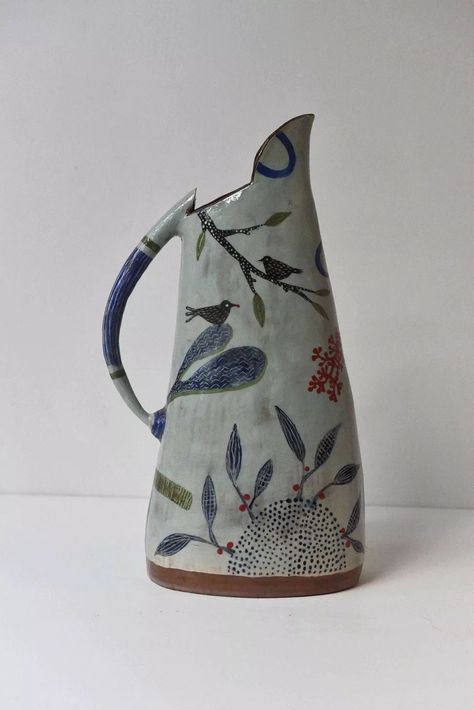 Pottery Jugs, Pottery Jars, Ceramics Pottery Vase, Pottery Pots, Pottery Handbuilding, Birds And Flowers, Hand Built Pottery, Pottery Pitcher, Pottery Crafts