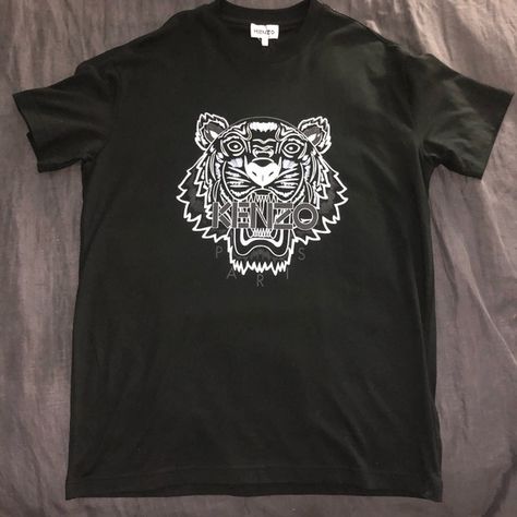 Kenzo tiger motif Kenzo Tshirt, Kenzo Tiger, Print T Shirt, Mens Graphic Tshirt, Brand New, Mens Tshirts, T Shirt, Fashion Tips, Clothes Design