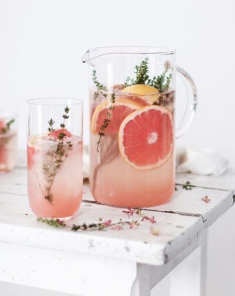 Lemonade Pitcher, Party Hardy, Lemonade, Cottage, Fruit