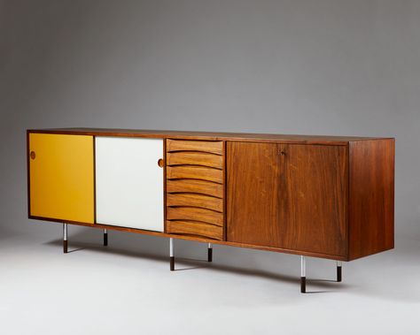 Sideboard “Credenza” model 29A designed by Arne Vodder for Sibast, — Modernity Bar Section, Sideboard Ideas, Mid Century Danish Furniture, Tv Bord, Low Sideboard, Arne Vodder, Pale White, Mcm Design, Credenza Sideboard