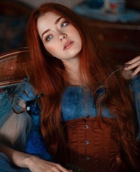 Anna Sitkina, Wine Hair, Bright Red Hair, Ginger Hair Color, Boys Long Hairstyles, Lily Evans, Red Hair Color, Ginger Hair, Dream Hair