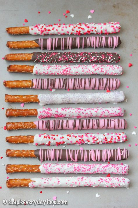 White Pretzels, Chocolate Covered Pretzel Sticks, Chocolate Dipped Pretzel Rods, Pretzels Chocolate, Dipped Pretzel Rods, Chocolate Covered Strawberry Recipe, Valentines Snacks, Chocolate Covered Pretzel Rods, Chocolate Dipped Pretzels