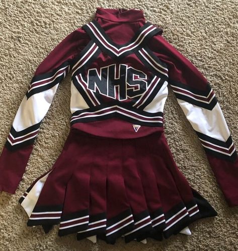 Varsity Cheer Uniforms, Cheerleading Dress, Majorette Outfits, Cheerleading Bags, Varsity Cheer, Dance Uniforms, Cute Cheerleaders, Cheerleading Uniforms, Cheerleader Girl