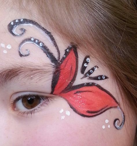 Simple Face Painting Ideas Butterfly, Face Paint Design Sheet, Coco Melon Face Paint, Face Painting Ideas Butterfly, Face Painting Ideas For Kids Butterfly, Easy Facepaint Ideas, Butterfly Makeup Easy Halloween, Easy Butterfly Face Painting, Simple Kids Face Paint