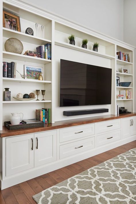 Tv Kastenwanden, Living Wallpaper, Parlor Room, Built In Shelves Living Room, Living Room Wall Units, Living Room Built Ins, Living Room Entertainment Center, Room Painting, Living Room Entertainment