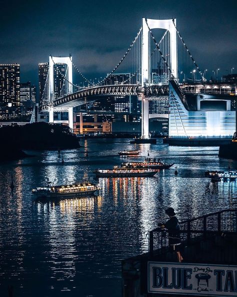 Rainbow Bridge cruise Odaiba #Tokyo Photos Of Japan, Odaiba Tokyo, Places In Tokyo, Tokyo Bay, Japan Guide, Trip To Japan, Odaiba, Bay Bridge, Tower Bridge