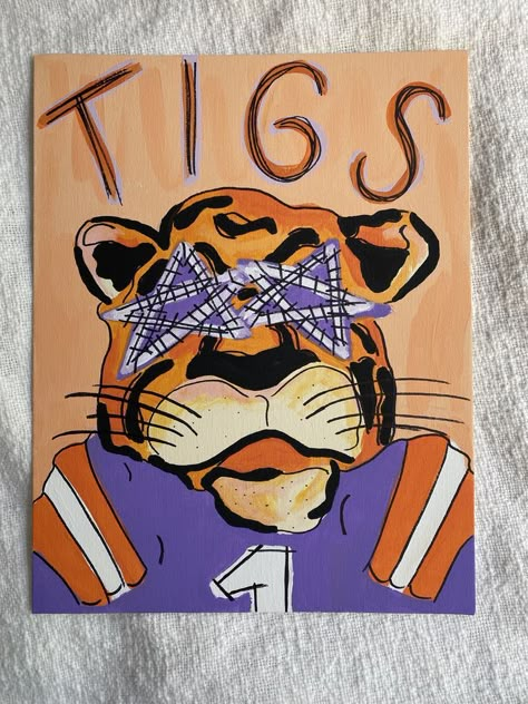 Clemson Preppy Painting, Lsu Painting Preppy, Clemson Canvas Painting, Lsu Paintings On Canvas, Preppy Fall Paintings, Custom College Painting, Clemson Room Decor, College Dorm Art Canvases, Dorm Art Canvases