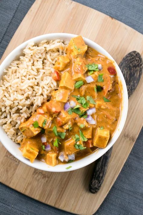 Vegan Slow Cooker Stew, Tofu Tikka Masala Recipe, Slow Cooker Tikka Masala, Tofu Tikka Masala, Tofu Tikka, Vegan Tikka Masala, Vegan Slow Cooker Recipes, Menu Sarapan Sehat, Tofu Recipes Vegan