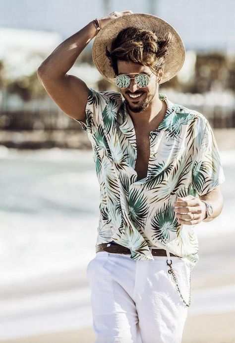 Spring Fashion For Men, Bohemian Outfit Men, Mode Coachella, Summer Outfits Men Beach, Boho Beach Outfit, Beach Outfit Men, Summer Outfits Men Streetwear, Mens Summer Outfits, Beach Attire