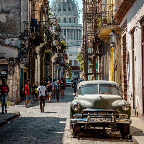 🇨🇺 Experience the vibrant spirit of Cuba! 🌴✨ From the colorful streets of Havana to the pristine beaches of Varadero, Cuba is a destination filled with rich culture, historic charm, and breathtaking landscapes. Dance to the rhythms of salsa, explore colonial architecture, and savor the flavors of Cuban cuisine. Whether you're wandering through tobacco fields or enjoying the lively nightlife, Cuba offers a unique and unforgettable adventure. Ready to explore? #DiscoverCuba #TravelCuba #Cultura... Cuba Landscape, Cuba Country, Cuban Salsa, Varadero Cuba, Varadero, Havana Cuba, Colonial Architecture, Bora Bora, Travel Agent