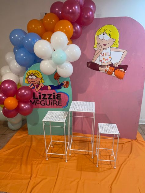 2000s Disney Channel Themed Party, Lizzie Mcguire Birthday Party Decorations, Lizzie Mcguire Theme Party, Lizzie Mcguire Party Ideas, Lizzie Mcguire Bachelorette Party, Lizzie Mcguire Birthday Party, Lizzie Mcguire Party, Lizzie Mcguire Birthday, Web Nostalgia