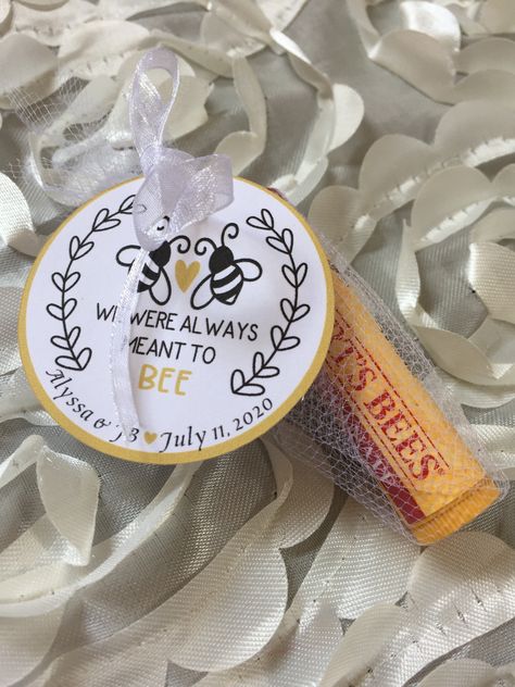 Honey Shower Favors, Honey Guest Favors, Bride To Bee Theme, Bee Bridal Shower Theme, Bee Wedding Shower Theme, Honey Bridal Shower Favors, Bride To Bee, Bride To Bee Bridal Shower Ideas, Honey Wedding Favors For Guests