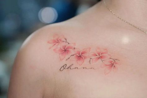 Plumeria Flower Tattoos, Frangipani Tattoo, Hawaiian Flower Tattoos, Plumeria Tattoo, Hawaii Tattoos, Fashion Tattoos, Hawaii Flowers, Hawaiian Tattoo, Plumeria Flowers