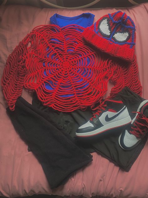 IG:@theearthfaery.art #crochet #knitting #knit #spiderman #cosplay #outfits #outfitoftheday #fashion #designer Spiderman Themed Outfits, Spiderverse Crochet, Crocheted Spiderman, Spider Man Inspired Outfit, Spiderman Crochet Pattern, Spider Man Crochet, Crochet Marvel, Spiderman Things, Marvel Crochet