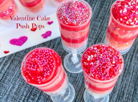 Use push pop containers to make this yummy and adorable Valentine Cake Push Pops Recipe perfect for any Valentine's Day party. Push Pops Recipes, Valentines Healthy Snacks, Keto Valentines, Cake Push Pops, Valentines Recipes Desserts, Creamy Frosting, Valentines Snacks, Healthy Valentines, Strawberry Cake Recipes