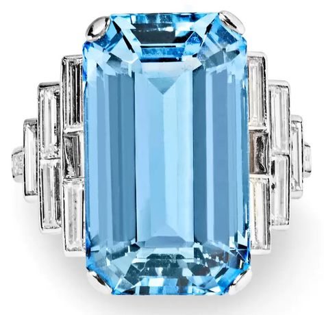 ART DECO AQUAMARINE AND DIAMOND RING, CIRCA 1935: Rectangular-shaped, step-cut aquamarine weighing 10.91 carats, baguette-cut diamonds, platinum. Signed Cartier London circa 1935. Cartier Aquamarine, Cartier Art Deco, Contemporary Art Deco, International Jewelry, Platinum Diamond Rings, Jewels Rings, Cartier Jewelry, Deco Engagement Ring, London Art