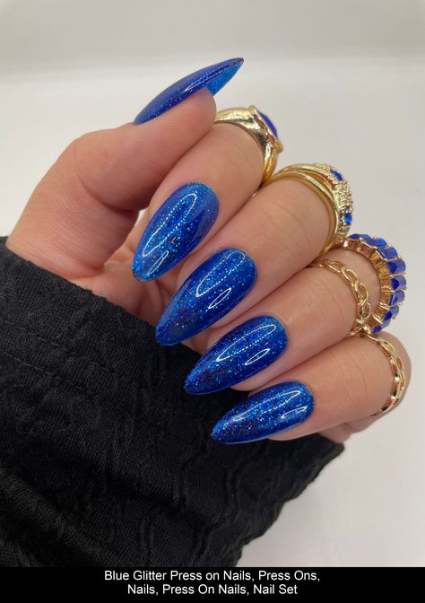 Preppy Manicure, Blue Sparkly Nails, Press Ons Nails, Ballerina Acrylic Nails, Nails Creative, Glitter Press On Nails, Nails Press Ons, Royal Blue Nails, Nails Bright