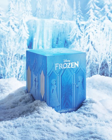 Holiland × Frozen on Behance Disney Package, Pr Kit, Graphic Design Packaging, Poster Ads, Creative Event, Box Packaging Design, Design Packaging, Commercial Photography, Ad Design