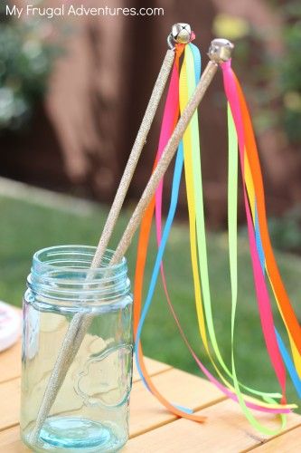 Kids Summer Projects, Frugal Wedding, Princess Wands, Ribbon Wands, Diy Wand, Children Dress, Rainbow Ribbon, Operation Christmas Child, Fairy Parties