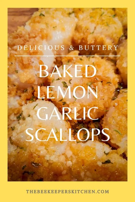 A baked scallops recipe to bring a rich and sophisticated meal to the table. Easy and delicious, this meal will satisfy everyone! Lemon Garlic Scallops, Garlic Scallops, Easy Crepe Recipe, Baked Scallops, Sweet Crepes, Crepe Maker, Scallop Recipes, Crepe Recipes, Sea Food