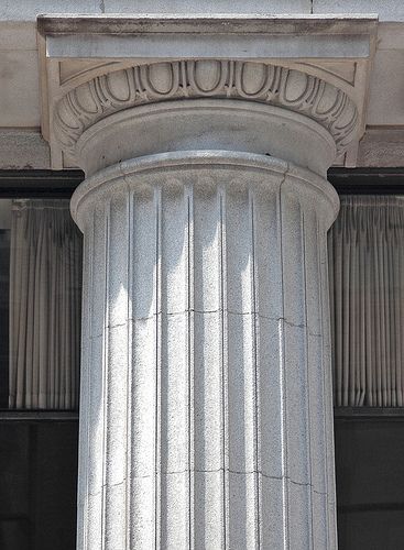 A Doric Column. very simple and not complicated. Timeless and classical Bregenz Austria, Therme Vals, Capital T, Corinthian Capital, Classic Column, Architecture Antique, Street Building, Architectural Orders, Cornice Design