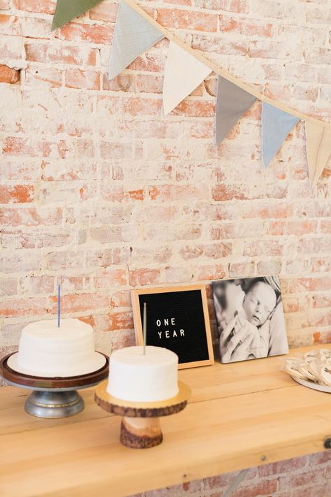 Baby’s Boy First Birthday Cake, Minimal First Birthday Party, Simple First Birthday Theme, One Year Old Birthday Party Ideas, Simple One Year Old Birthday Party, Classic First Birthday Boy, Simple First Birthday Boy, First Birthday Ideas Boy, Simple First Birthday Party