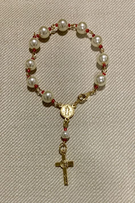 Rosary Bracelet Diy, Diy Rosary Bracelet, Diy Rosary, Bracelet Rosary, Rosary Chain Necklace, Catholic Bracelet, Catholic Jewelry, Diy Bracelets Patterns, Rosary Bracelet