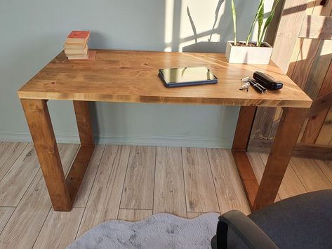 Excited to share the latest addition to my #etsy shop: Wood Desk Table for Home Office, Computer desk, Reclaimed wood desk, office furniture, rustic desk, industrial desk, wood table https://etsy.me/3EPabR8 #yes #rusticprimitive #square #no #writing #sit #lockablestora Wood Desk Office, Basic Desk, Wooden Computer Table, Minimalist Computer Desk, Handmade Wooden Desk, Rustic Wooden Desk, Solid Desks, Computer Table Design, Hardwood Desk