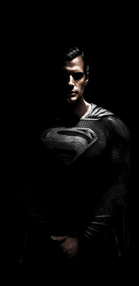 Superman Black Suit Superman Wallpaper Iphone, Superman Cavill, Superman Hd Wallpaper, Superman Black Suit, Wallpaper Iphone 12, Zack Snyder Justice League, Black Superman, Superman Pictures, Superman Henry Cavill