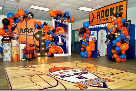 Mvp Birthday Theme, Mvp Birthday Party Sport Theme, Basketball Photo Backdrop Ideas, Basketball Birthday Backdrop, Nba Birthday Party Ideas Basketball, Basketball Theme 1st Birthday Party, Nba Themed Birthday Party, Lakers Themed Birthday Party, Basketball Theme Birthday Party