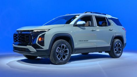 With three trims available for the new 2025 Chevrolet Equinox affordable SUV, we take an early peek at what separates each one. Chevy Equinox 2025, Chevy Equinox Aesthetic, Affordable Suv, 2013 Ford Fusion, Hybrid Cars, Chevrolet Car, New Suv, Chevy Equinox, Car Ideas