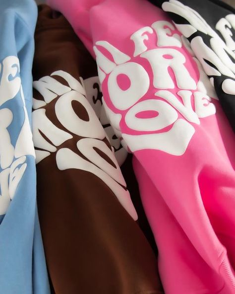 VBRNCY on Instagram: "What’s different about the new hoodies? These hoodies are so much different from what we have used in the past! These are new heavyweight hoodies, which are a higher quality and a softer material. We also changed from screen printing to an embroidered logo and a puff print design. They are the softest most comfortable hoodies we could get our hands on you’ll loved them for sure! - 550 gsm 100% cotton - Embroider logo in the front - Puff print on the back - Round rope dra Hoodies Puff Print, Puff Print Hoodie, Comfortable Hoodies, September 28th, Brand Ideas, Puff Paint, Hoodie Aesthetic, Aesthetic Hoodie, Love Logo