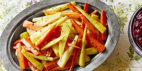 You Can't Go Wrong With Honey-Glazed Carrots and Parsnips Glazed Carrots And Parsnips, Carrot And Parsnip Recipe, Honey Parsnips, Carrots And Parsnips, Irish Recipes Traditional, Honey Glazed Carrots, Honey Glazed, Healthy Thanksgiving, Glazed Carrots