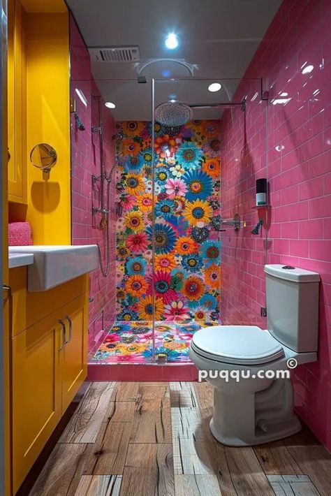 Maximalist Bathroom, Small Bathroom Ideas, Apartment Decor Inspiration, Dream House Interior, Eclectic Home, Beautiful Bathrooms, Dream House Decor, Dream Home Design, Bathroom Inspiration