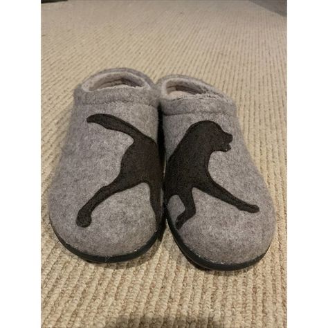 LL Bean Daybreak Scuffs Motif Women's 7M Slippers Mules Taupe Brown Dog Dog Shop, Brown Dog, Ll Bean, L L Bean, My Pictures, Slippers, Outfit Inspo, Plus Fashion, Fashion Trends