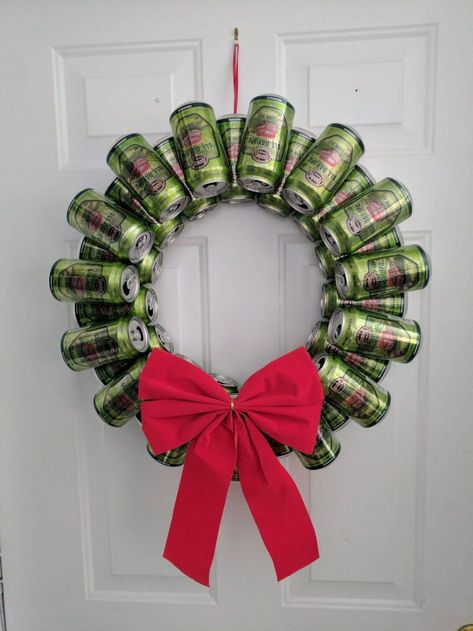 DIY Halloween Wreath Ideas That Impress Everyone Beer Can Wreath, Funny Christmas Ornaments Diy, Can Wreath, Halloween Wreath Ideas, Monster Wreath, Diy Christmas Gift Ideas, Styrofoam Art, Easy Ornaments, Diy Beer