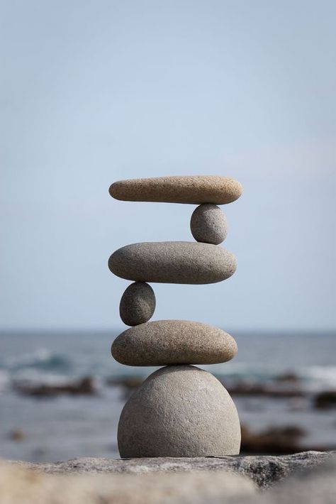 Rock Cairn, Rock Sculpture, Antony Gormley, Modern Asian, Balance Art, Crystal Garden, Art Appliqué, Body Balance, Photography Accessories