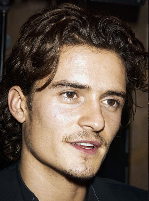 '00s orlando on Twitter: "i mean... https://t.co/xi9VrLnC4A" / Twitter Orlando Bloom Hair, Orlando Bloom 90s, Orlando Bloom Now, Orlando Bloom 2000s, Famous Male Actors, Hot Celebrity Actors Male, Male Celebrity Crush, Captive Prince, Actors Male