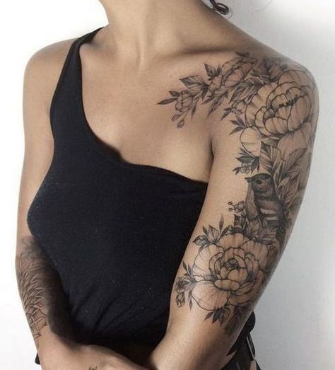 17 Unique Sleeve Tattoos for Women - Inspired Beauty Rose Tattoos For Women, Chic Tattoo, Upper Arm Tattoos, Small Girl Tattoos, Cat Tattoos, Eagle Tattoos, Tiny Tattoo, Shoulder Tattoos For Women, Arm Tattoos For Women