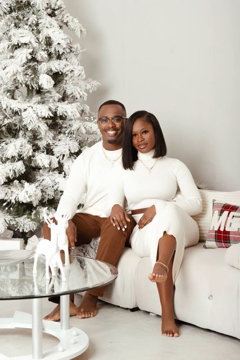 Couples Outfits For Christmas Pictures, Christmas Photoshoot Poses Couples, Red Christmas Pictures Family, Couples Christmas Photoshoot Formal, Christmas Outfits For Photoshoot, Christmas Photoshoot Ideas Black Family, Christmas Shoot Ideas Family Pictures, White Outfit Christmas Pictures, Christmas Photoshoot Couples Outfits