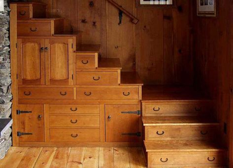 Tiny House Stairs Storage, Under Stairs Storage Solutions, Stairs Renovation, Stair Ladder, Home Engineering, Tiny House Stairs, Diy Stairs, Sleeping Loft, Understairs Storage