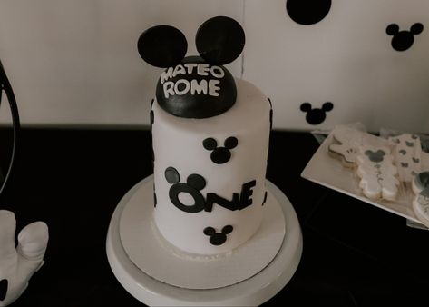 Modern Mickey Mouse First Birthday Black and White Mickey Mouse Vintage Mickey Mouse First Birthday Decor Mickey Mouse Birthday Cake Mickey Mouse Black And White Cake, Modern Mickey Mouse Birthday Cake, Modern Mickey Mouse Cake, Vintage Mickey Mouse Birthday, Black And White Mickey Mouse Party, Mickey Birthday Cakes, Mickey First Birthday, Mickey Mouse Birthday Cake, Mickey Mouse Themed Birthday Party