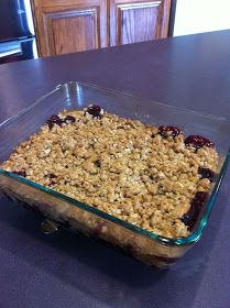 Praise and Coffee: Sue's Famous Blackberry Crisp Blackberry Crisp, Fruit Desserts Easy, Elderberry Recipes, Protein Fruit, Blackberry Recipes, Blackberry Cobbler, Fruit Crisp, Blueberry Crumble, Köstliche Desserts