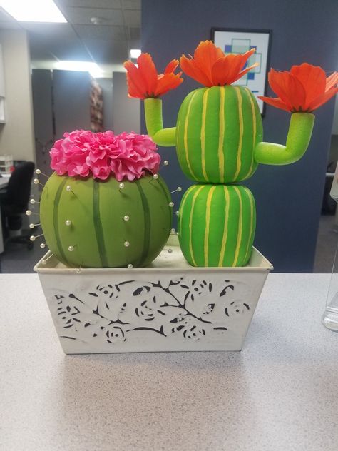 Plant Pumpkin Painting, Pumpkin Cactus Painting, Pumpkin Design Contest, Taco Pumpkin Decorating, Cactus Pumpkin Decorating, Cactus Pumpkin Painting, Pumpkin Decoration Contest, Office Pumpkin Decorating, Medical Pumpkin Decorating Contest