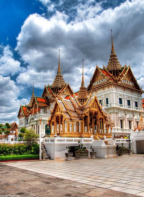 Royal Palace - Bangkok, Thailand by romain villa Grand Palace Bangkok, Puerto Princesa, Grand Palace, The Royal Palace, Phnom Penh, Royal Palace, London Eye, Krabi, Great Barrier Reef