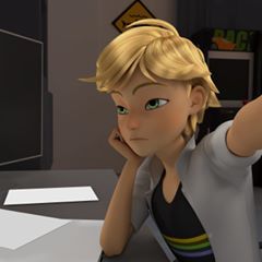 Adrien Agreste (@adrienagrestebrand) • Fotos y videos de Instagram Adrien Agreste Funny, Making Macarons, Adrien Miraculous, Ladybug Wallpaper, Miraculous Ladybug Memes, Marinette And Adrien, Super Cat, Miraculous Characters, Adrien Agreste