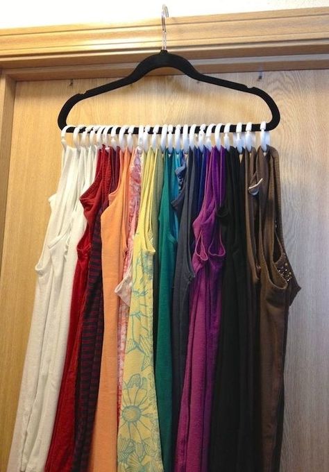 Use shower curtain rings and a hanger to hang your 2 million tank tops. Tank Top Organization, Tank Top Storage, Smart Tiles, Closet Remodel, Curtain Rings, Diy Closet, Space Saver, Shower Curtain Rings, Storage Hacks