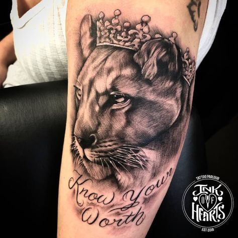 Know your worth ♤ Tattoo by @SimonSaysInk #Lioness #Queen #Royalty #Crown #LionessTattoo #IOH Fierce Lioness Tattoo, Lioness Crown Tattoo, Lioness Protecting Her King Tattoo, Lioness With A Crown Tattoo, Lioness With Butterfly Tattoo, Crown Tattoos For Women, Animal Tattoos For Women, Lioness Tattoo, Ankle Bracelet Tattoo