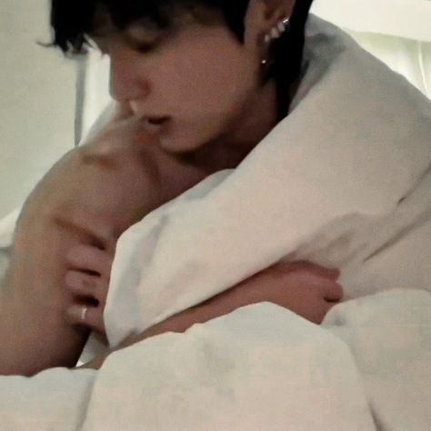 BTS Jungkook Husband, Jungkook's Abs, Jeongguk Jeon, Jeon Jungkook Photoshoot, Jeon Jeongguk, Jungkook Aesthetic, The Perfect Guy, Jungkook Abs, Jungkook Cute