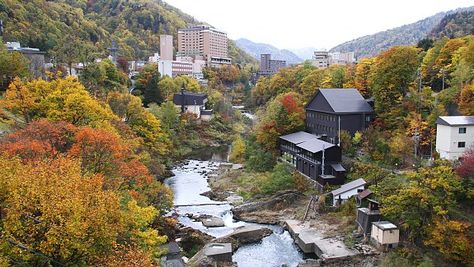 ozankei Onsen is located inside Shikotsu-Toya National Park between the high cliffs of the Toyohira River. The town is only one hour from Sapporo, making it a popular side trip from the city for residents and tourists. As a result, Jozankei is very developed compared to smaller onsen towns in Hokkaido. Spring In Japan, Japan Guide, Hokkaido Japan, Travel Japan, Spring Resort, Travel Checklist, National Parks Trip, Osaka Japan, Sapporo